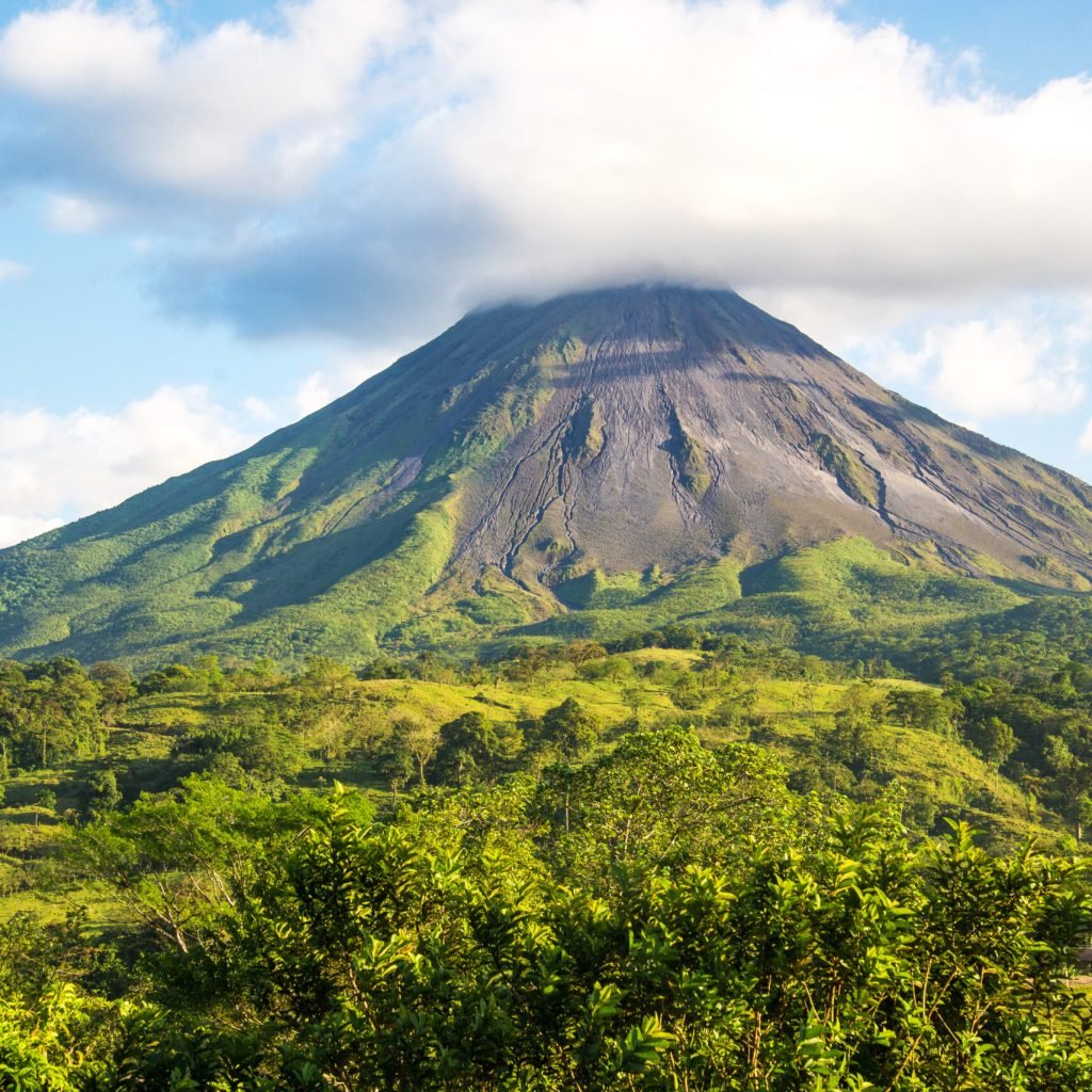 arenal volcano. costa rica.